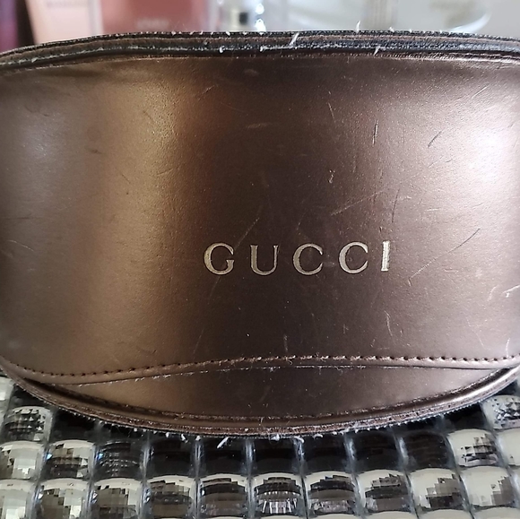 😎Gucci sunglasses💯💘 - Picture 5 of 5